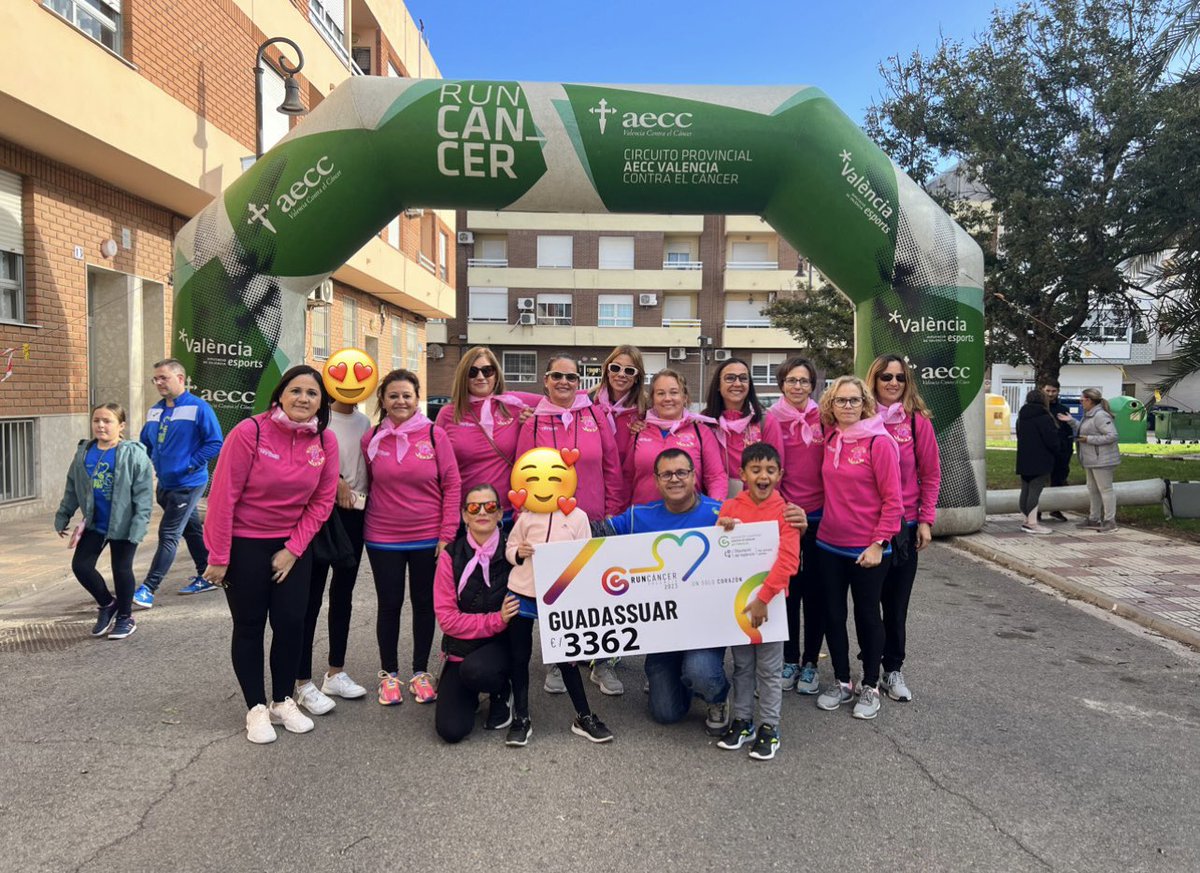 SusanaPereztv's tweet photo. Día para recordar. 

#runcancer #Domingo https://t.co/NFLJd2ZuHF