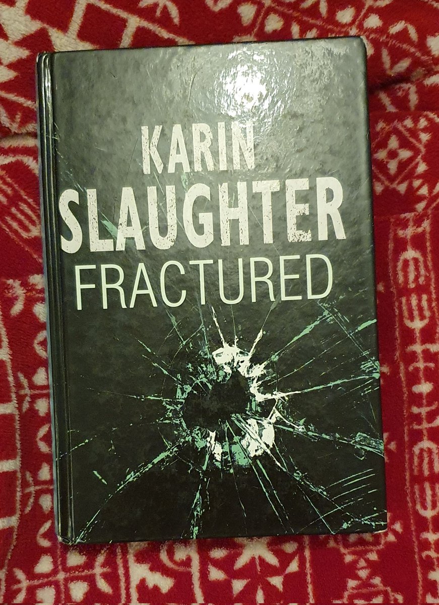 #52for52 55.2023 As I've read Fractured by @SlaughterKarin I'll be donating 52p to @Booktrust. Borrowed from @WalsallLibrary. Month to date = 52p. Year to date = £28.60.