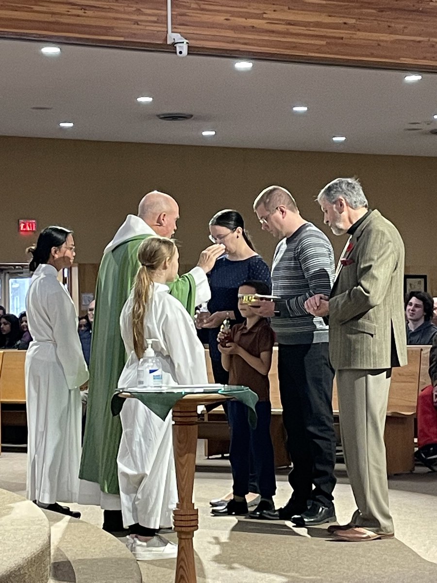 With grateful hearts we celebrate the gift of publicly funded Catholic Education in Alberta. <a href="/HolySpiritCS/">Holy Spirit CS</a> <a href="/stncatholic/">St Nicholas Catholic School</a> <a href="/EICSCatholic/">Elk Island Catholic Schools</a> #gloweics