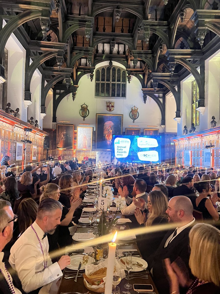 Tonight’s @bgtw awards dinner tonight is giving distinct #HarryPotter the #GreatHall vibes #bgtwawards2023 #travelindustry