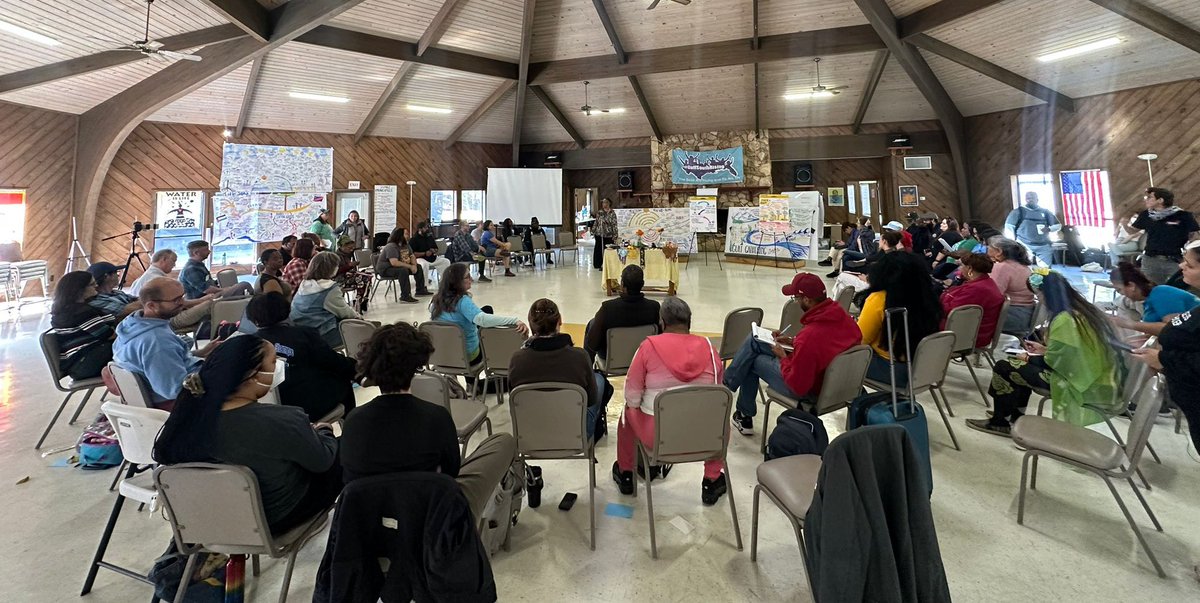GulfSouth2App's tweet photo. We began in a circle, sharing stories  from Katrina to BP Oil Disaster, pipeline fights + victories, old wars + new wars, the financial collapse + Occupy, knowing that transformation is the way forward— and we figured how to distribute millions to the GROUND. #GulfGathering https://t.co/Xgv42ggknW
