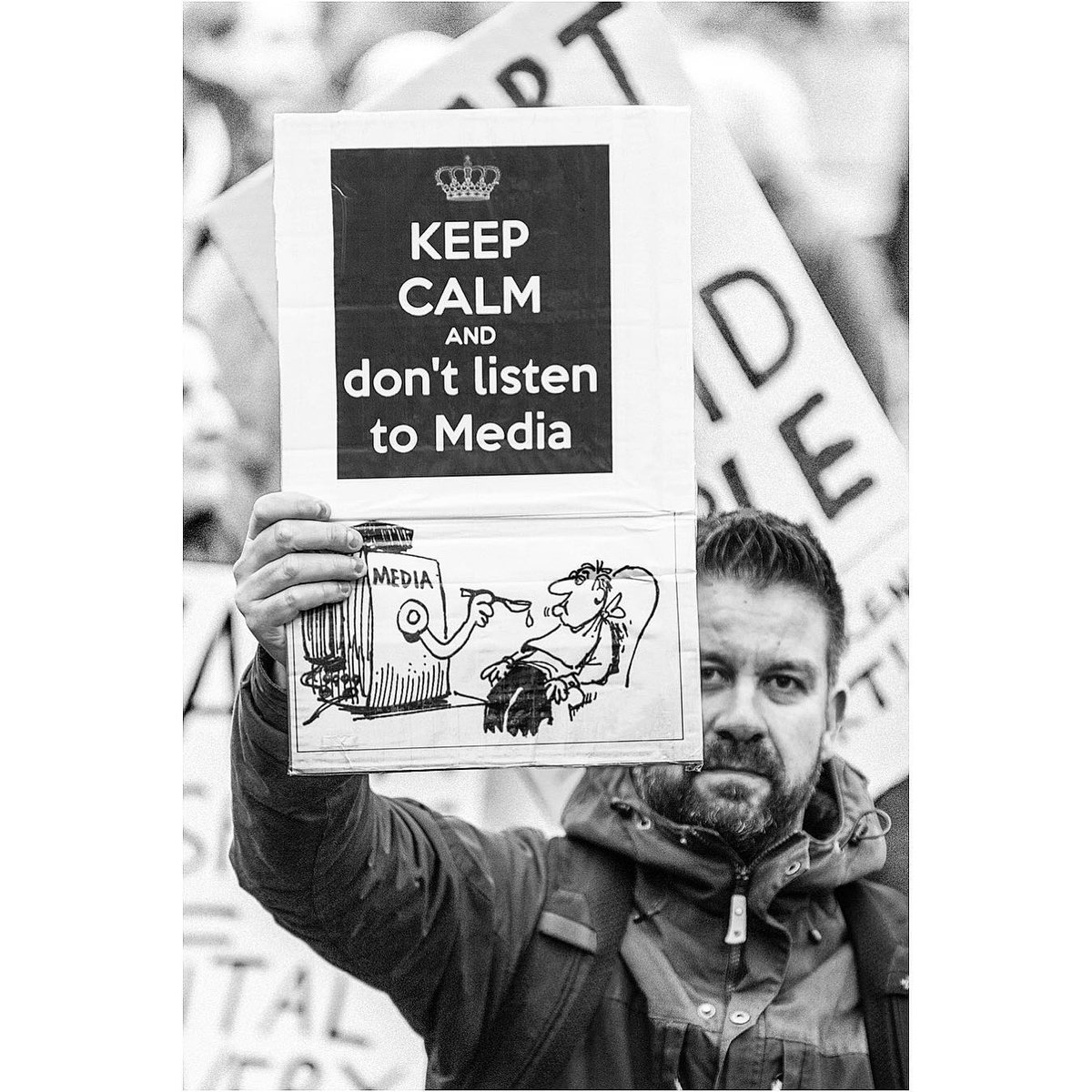 No Context Governmen't tweet media