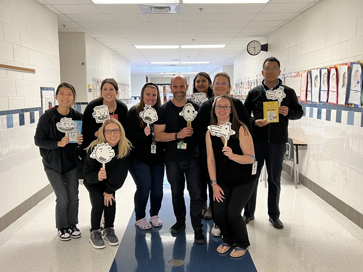 Cedemers's tweet photo. @demers3rdrlc @RLCPrincipal https://t.co/UPaAL1fUdL