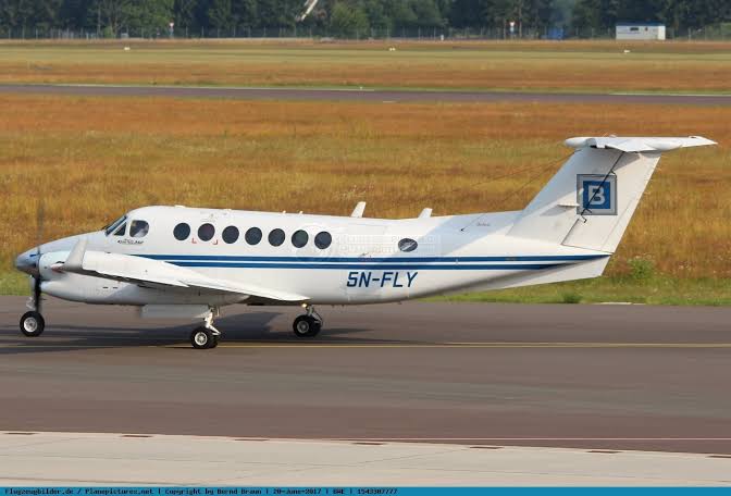 LOSairport's tweet photo. It's 5 November Day✈️! Thanks and appreciation of Nigerian #aviation industry and the men and women keeping the country flying. Presented today is probably the most appropriate Nigerian aircraft registration of all time: 5N-FLY ✈️🇳🇬
 #5NovemberDay #5NDay
#5N #5November #AvGeek https://t.co/5yeNW3NAAm