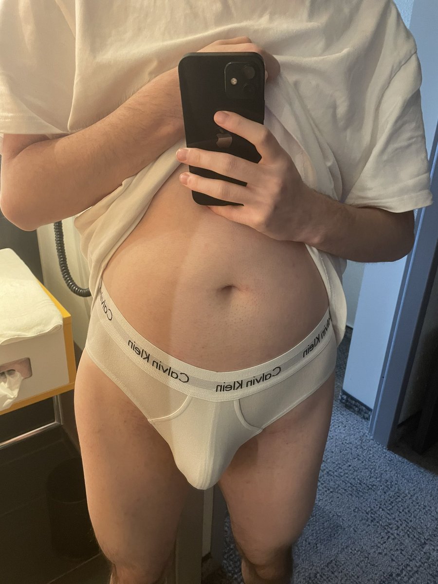 gertwink78's tweet photo. had fun in the hotel😈
#twink #gay #bottom #briefs #ass #gaygermany https://t.co/LEHLKRkBJT