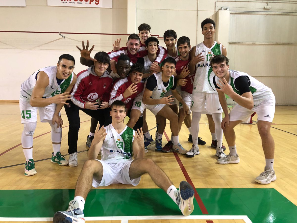 Fund_BZ's tweet photo. Gran victoria en Liga EBA ¡Seguimos!💪 

Anagán @OlivarBasket 70-43 @CB_Granollers https://t.co/rQRnpfEont