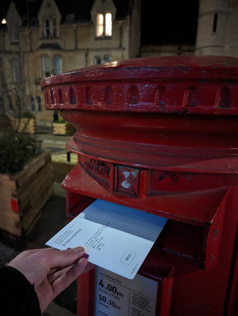 Pleasure to vote for <a href="/carowoodley/">Caroline Woodley</a> to be the first woman mayor of Hackney.