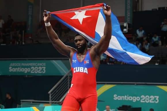 TelePinar's tweet photo. #Santiago2023| La delegación cubana ancló definitivamente en el quinto puesto del medallero, en la cita continental
🇨🇺🏆| #Cuba cerró con:
🥇 30 títulos
🥈 22 platas
🥉 39 bronces
✍️ @cubadebatecu
Conoce cómo quedó la tabla de posiciones. Abrimos 🧵
#MasRetosMasCompromisos https://t.co/91de781oKR