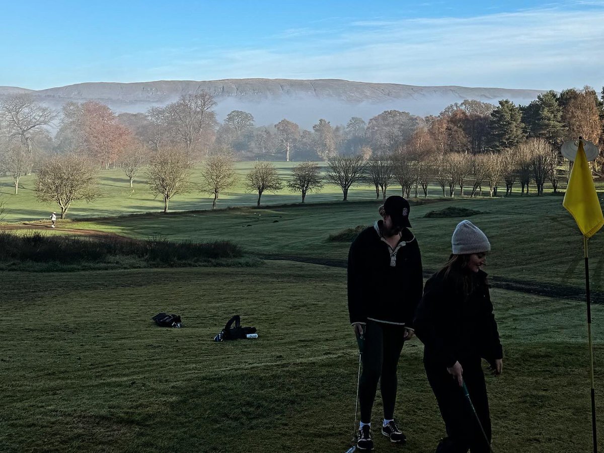 My current Sunday routine ⏰ 
  
Up bright and early coaching this fantastic bunch of @lovegolf_uk golfers!
Their banter is always flowing and I'm usually in tears with laughter 😂 
Great to see you all improving week in week out ⛳️    <a href="/CawderGolfClub/">Cawder Golf Club</a>