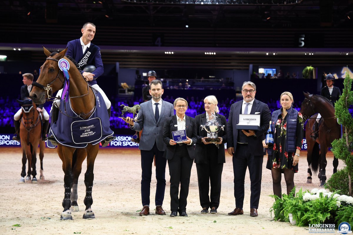 Isabelle Barnel ✨ tweet media