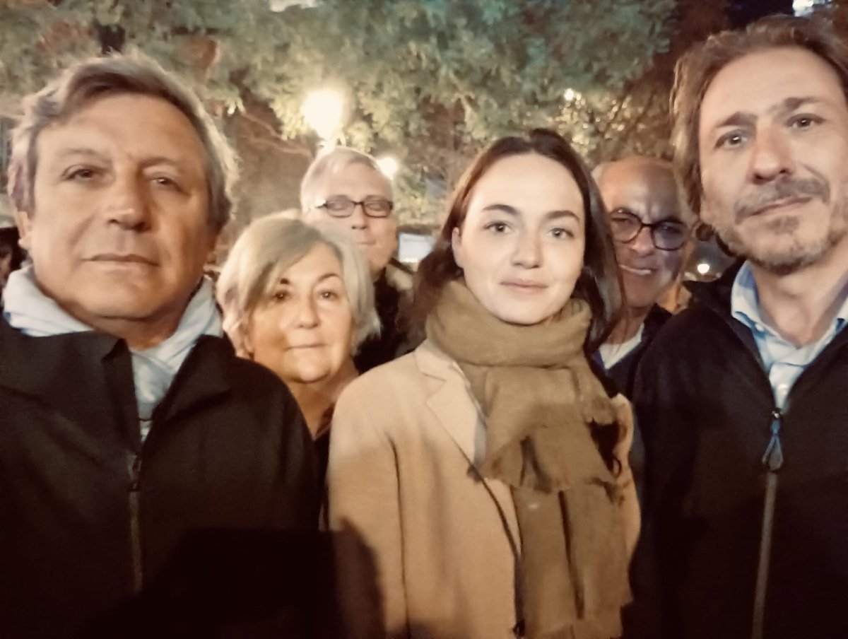 Material Girls. La performativité du corps dans l'œuvre de trois artistes  israéliennes pionnières des années 1970 : Yocheved Weinfeld, Efrat Natan et  Adina Bar-On — AWARE Archives of Women Artists, Research and, image size:1200x904