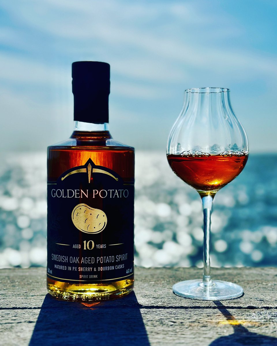 A_drop_of_the_irish tweet media