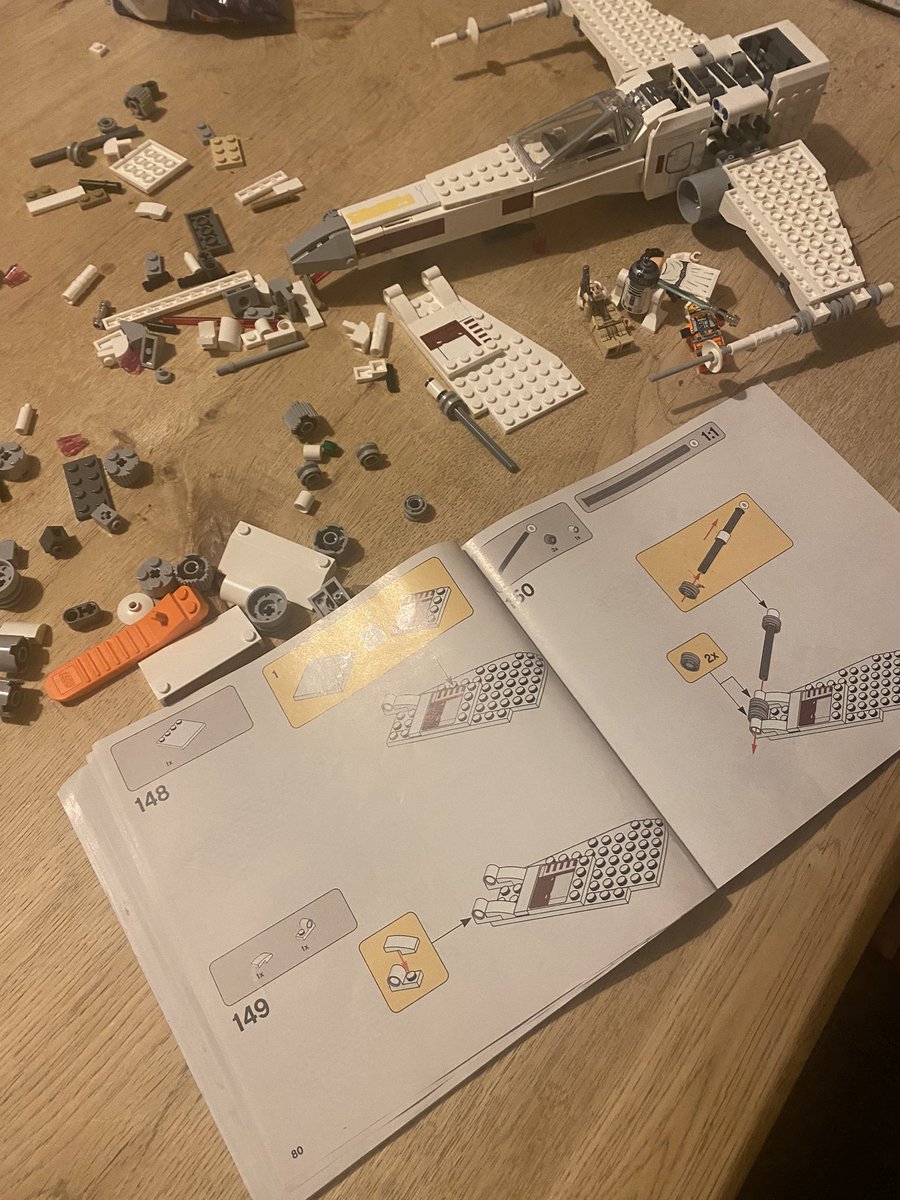 Tom Wallace tweet media