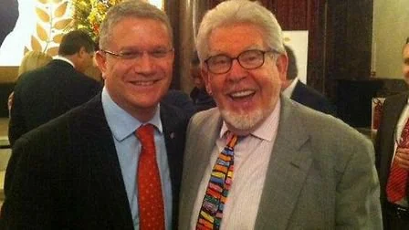 Britain_People's tweet photo. 🔴Tory MP Andrew Rosindell    

Rosindell was arrested on suspicion of RAPE, sexual assault, abuse of a position of trust & misconduct in public office in May 2022  

▪️His BAIL has been extended 6 times so far 
▪️BUT he's still confirmed as Tory candidate for next GE   

"If the truth about our MPs is hidden, democracy suffers" - @thetimes