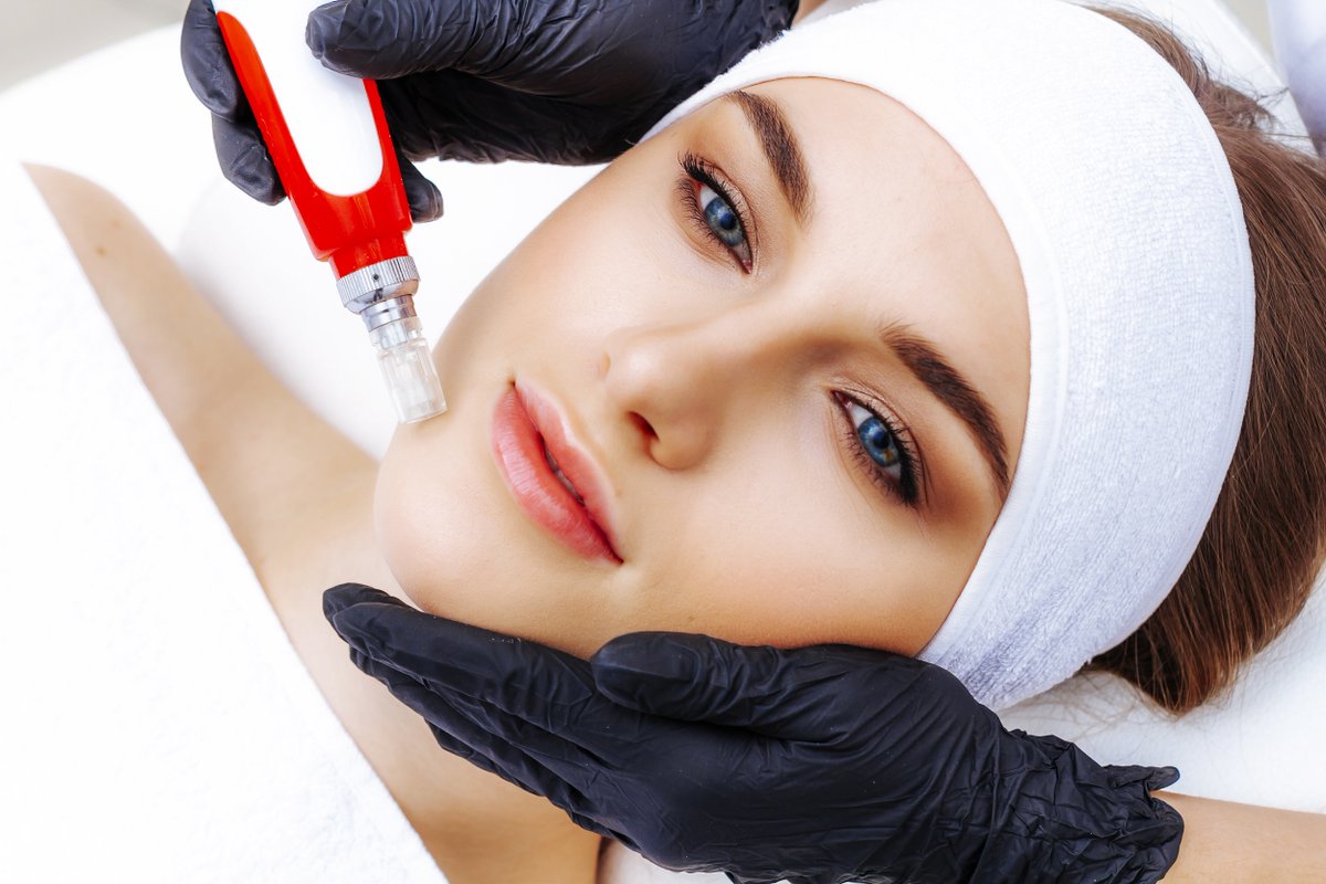 MediSpaNJ's tweet photo. #Microneedling is a popular treatment for anyone looking to look younger! Provided in #NJ. https://t.co/vUDEGFZ2YG #collageninduction #skincare #facialtreatment #medicalspa #beauty #beautiful #fashion #photooftheday #makeup #skincare #antiaging #explore #explorepage #100likes https://t.co/1ZBmDYuppf