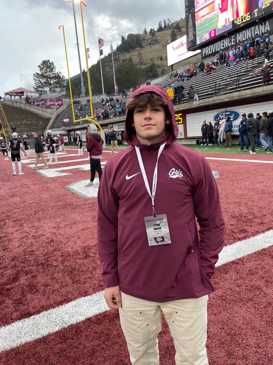 Had a great time <a href="/MontanaGrizFB/">Montana Griz Football</a> last night. Impressive atmosphere, fans and community were very welcoming. Thanks to <a href="/GrizCoachGreen/">Justin Green</a> and <a href="/KeatonJ_3/">Keaton Johnson</a> for the invite and hospitality.