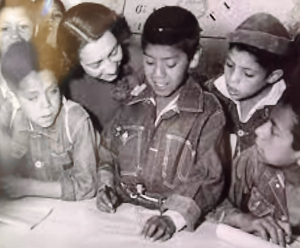 emma_sar's tweet photo. Dra. Mathilde Rodríguez Cabo (1902-1967)

Primera Psiquiatra Mexicana, defensora de los derechos de los niños y fundadora del pabellón de Psiquiatría Infantil de Manicomio General de la Castañeda. 

El Hospital de Psiquiatría Infantil debería llevar su nombre y hacer honor a quien honor merece. @SSalud_mx