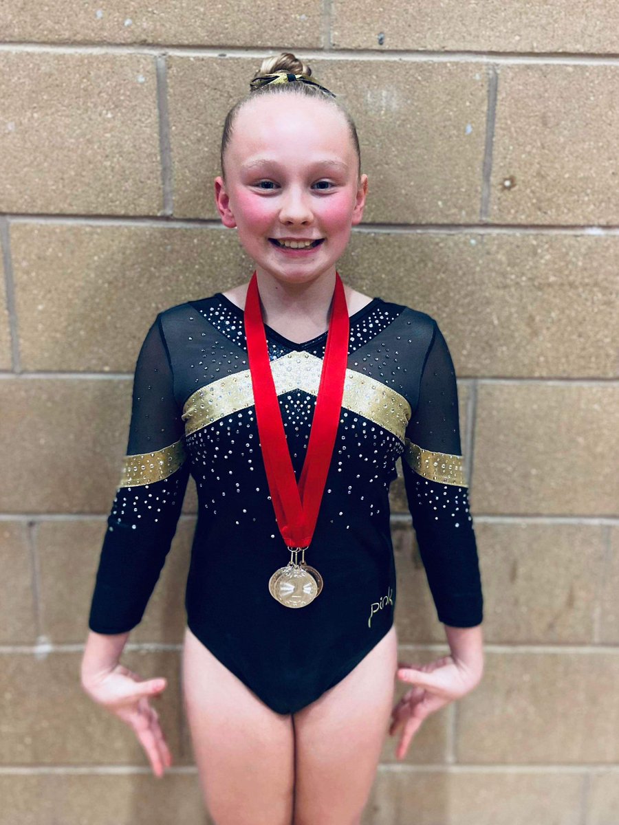 Wow what a weekend! 

Sienna did her first ever dance competition with her dance school & they won first place!🥇

Ava came 2nd on bars, 2nd on floor & 3rd overall in Cheshire & Merseyside & 8th overall in the North West in her gymnastics competition! 
@MrsF_staidansb @Staidansb