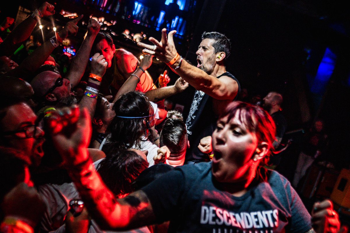 troubledareyou's tweet photo. Happy record release weekend @pibphilly photos from @thefestfl #fest21 https://t.co/FYZZSzxKa5