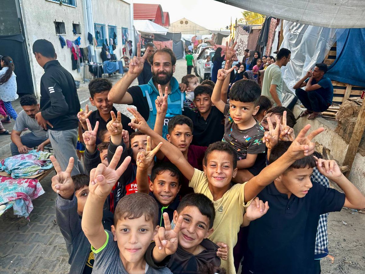 madhoun95's tweet image. We don't know who will survive tonight Today, I met these children in the refugee camp, they asked me to take a group photo, I promised to share it. We persist, generation after generation, we will not surrender. We will always live with bravery; this is what #Gaza has taught us.