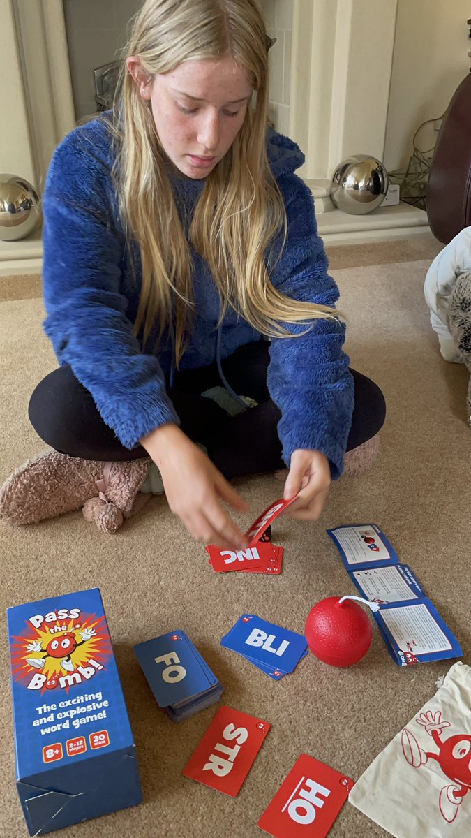 KentishLass28's tweet photo. ‘Pass The Bomb’ -Totally love this game ! It’s great for kid’s &amp; adults alike- it gets the brain working thinking about different words - but extremely funny when competitors make up ridiculous words that you can then challenge 🤣🤣🤣
❤️❤️❤️
#PassTheBombGame https://t.co/o4cL92X6Dl
