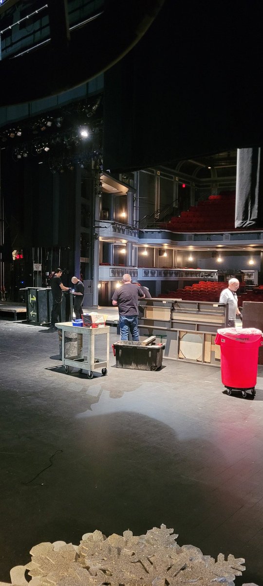 nthutch's tweet image. Deck going down. Legs on all those platforms. Tech tables installed.

#lifeofaproductionmanager #theatre #loadin
