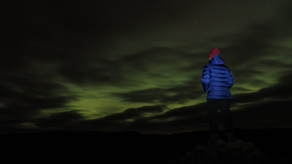 Back home after two superb tours and greeted by a glowing night sky over the #Cairngorms. Cloud obscured the best of it but still incredible to see #Aurora across the entire northern sky from our mountain viewpoint in #RoyalDeeside #BeautifulABDN