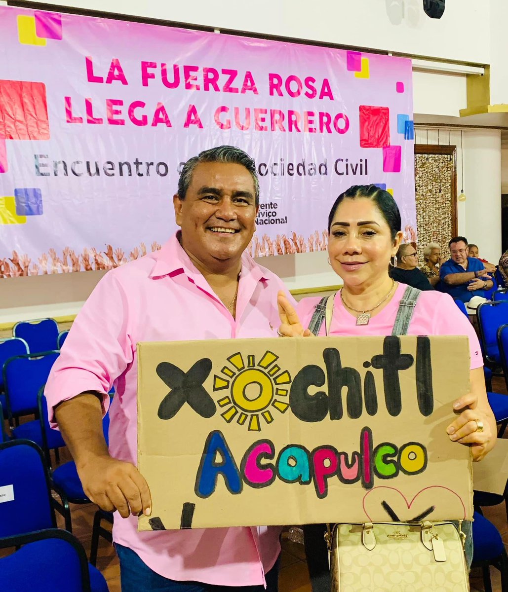 ZuritaCarpio's tweet photo. Hay un caballero convocando a marchar en #Guerrero a manera de protesta por la ayuda que, asegura, no llega. Pero...¿Qué creen? Es apartidista de @AccionNacional o del @PRDMexico, que para el caso es lo mismo. https://t.co/RLQdI57jKz