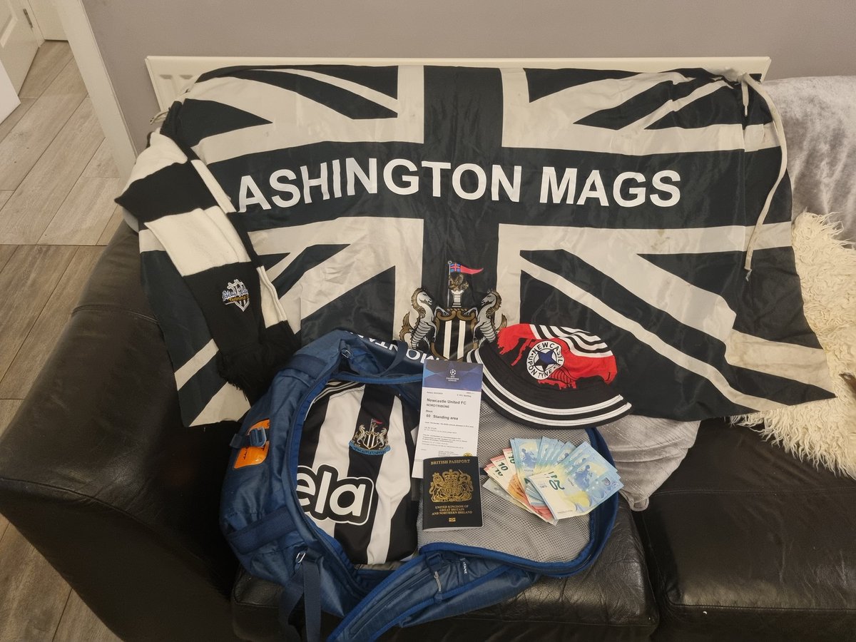Thats the bags packed for dortmund to support the mighty <a href="/NUFC/">Newcastle United</a> 😁, can't wait to turn the place black and white. #NUFC #ashingtonmags 🏴🏳🏴🏳