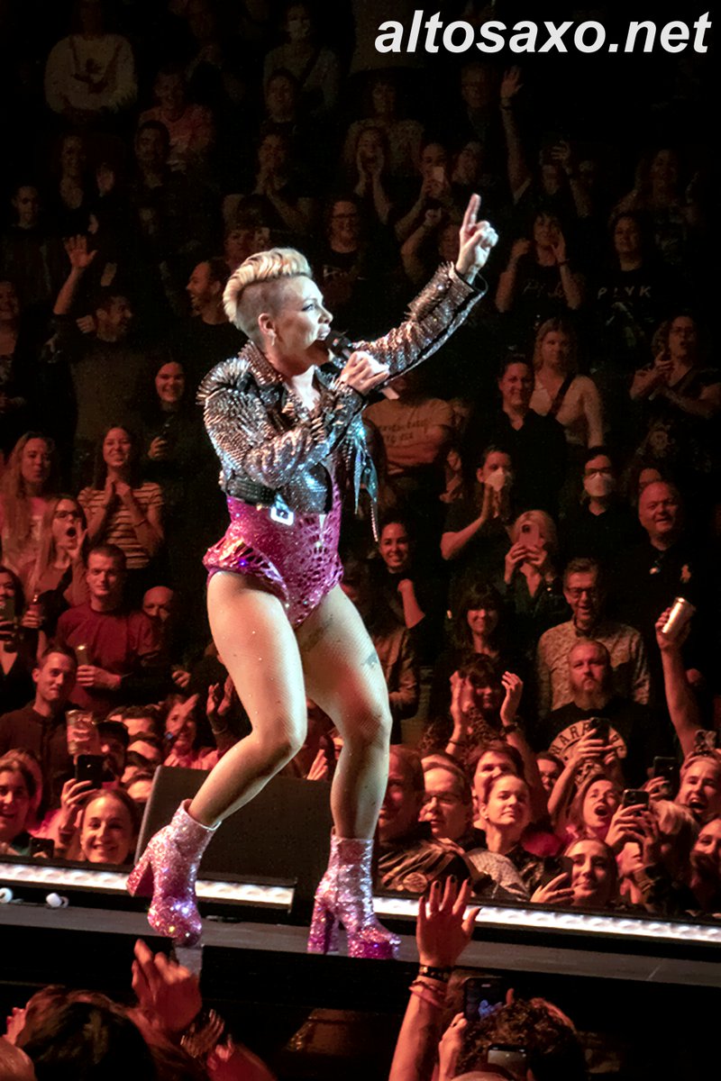 AltosaxoMusic's tweet photo. P!NK performs live at Trustfall Tour at Centre Bell in Montreal, Canada on November 2, 2023. #Pink #PinkTour #altosaxonet
ALTOSAXO Music Apparel
https://t.co/BQvVWUowwb https://t.co/gjfPo9n6HO