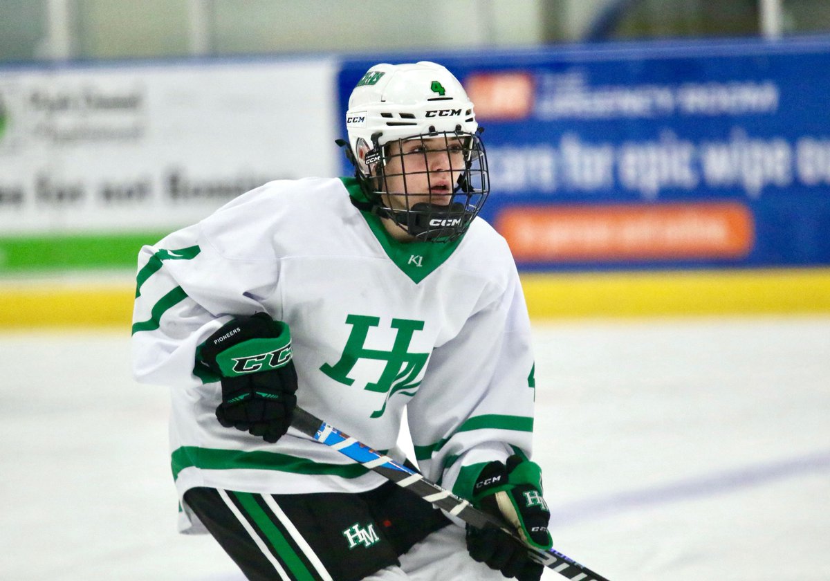 GHS 

Prohibitive Section 4AA favorite Hill-Murray lists five freshmen and one 8th-grader on its roster 

All five freshmen played varsity hockey last season 

FRESH 
Addy McLay
Lauryn Cottingham 
Jaycee Chatleain
Elliana Engelhardt 
Emily Pohl 

8th 
Olivia Braunshausen