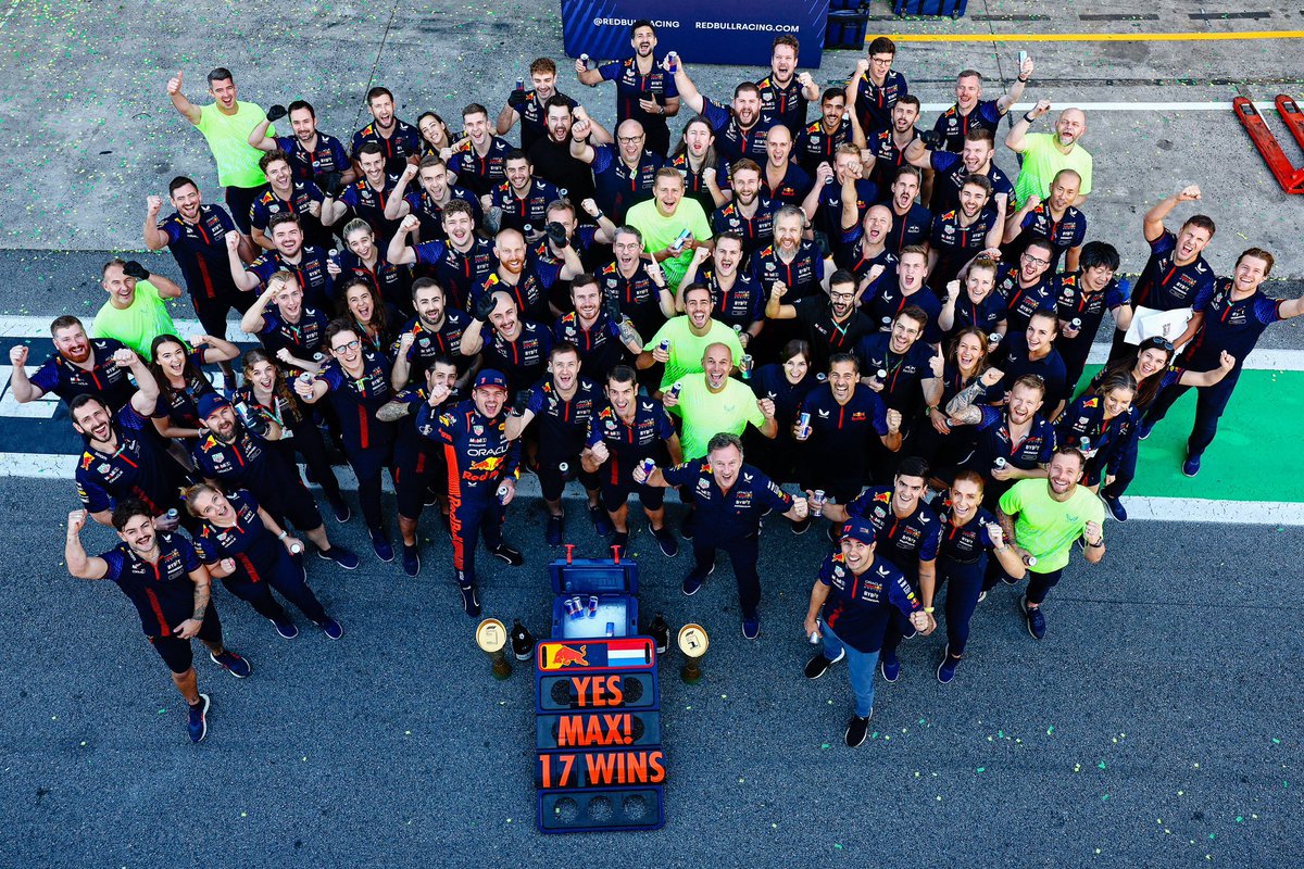 Max33Verstappen's tweet photo. Let’s go!!! What a great performance! This is another amazing day for us as a team @redbullracing 👏 and a pretty nice way to celebrate the win 👀🎤

Racing at Interlagos is always very special! Thank you for all the support 🇧🇷🙌

#BrazilGP https://t.co/WooCInrvz0