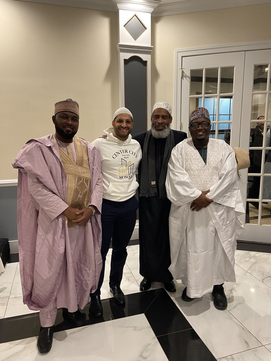 kyshkyshk's tweet photo. Excerpts from yesterday’s banquet at Amana Complex.
#ecosheikh
#nomadicimam
#coolimam https://t.co/7q9MGRyGvc