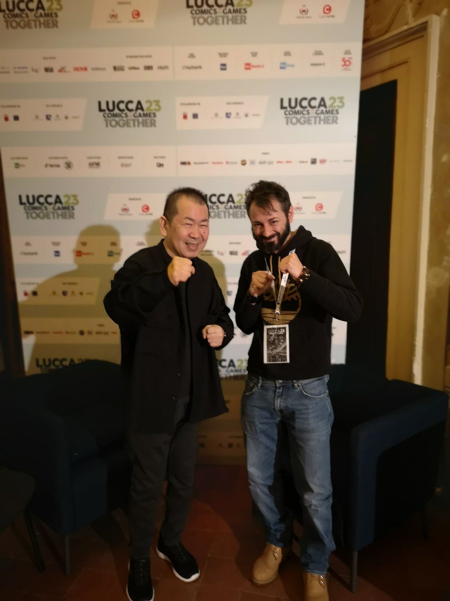 DavideViola15's tweet photo. Finisce così un'altra Lucca, fatta di momenti fantastici e di incontri con grandissime personalità. Un ringraziamento speciale al team di @NerdPool_IT per aver reso tutto ancora più bello! https://t.co/JOLOCsMmEP