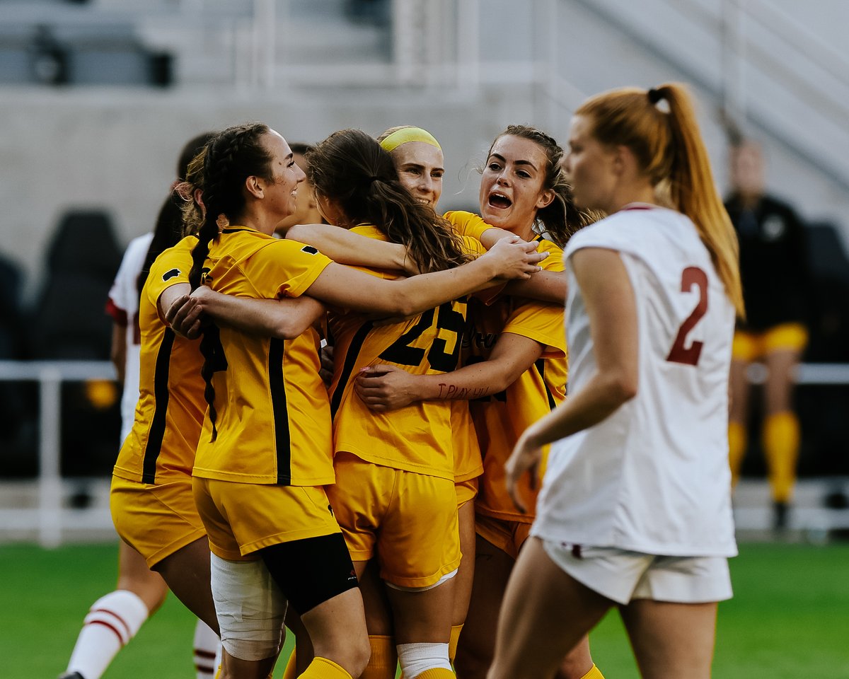𝐁𝐈𝐆 𝐓𝐄𝐍 𝐂𝐇𝐀𝐌𝐏𝐈𝐎𝐍𝐒 🏆

<a href="/HawkeyeSoccer/">Hawkeye Soccer</a> knocked off three ranked teams in seven days to claim the Big Ten Tournament Title! 

#Hawkeyes