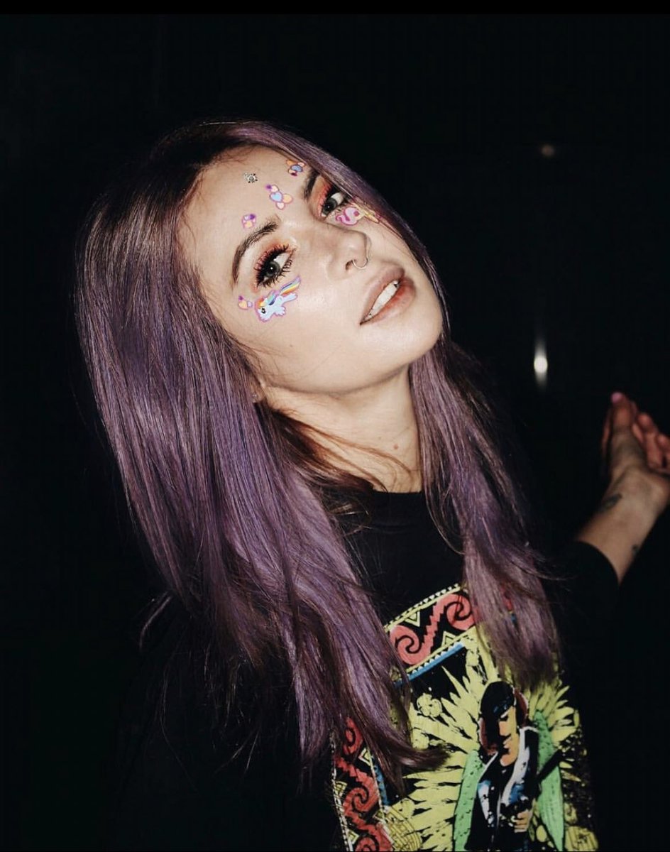 awonderland tweet picture