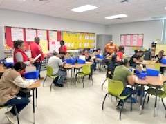 emytomita's tweet photo. https://t.co/uTtaAoBfIm  Sharing the gr8  things happening @JohnsonES_AISD @LinettLopez2 held an after school math  session in Spanish to 3rd grade parents so they can support their EBs at home. #collectiveefficacy #MrLozano  #1stOWDL #teamwork https://t.co/RMnc6aVYFG