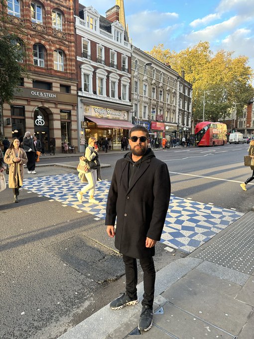 Good times in London 🇬🇧 https://t.co/gLnBqqZOtE