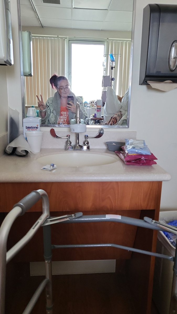 stormcloudsoul's tweet photo. i was kinda cute today https://t.co/Y86TvFCRid