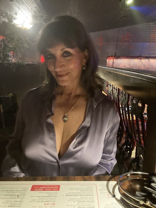 Wish you guys were at Blackbird with me https://t.co/GiFoe0liIF