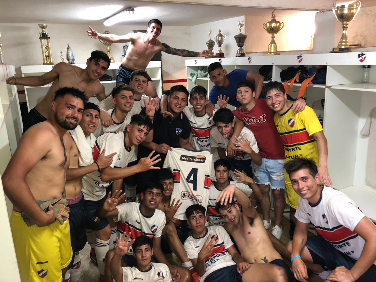 Volviendo y de la mejor manera 💙🤍❤️