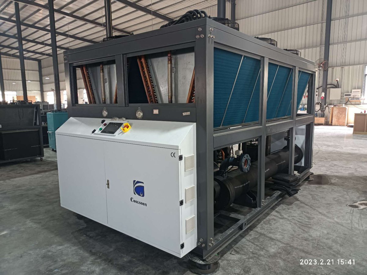 CoolsoonChiller's tweet photo. COOLSOON 75HP Industrial Air Cooled Screw Type Chiller CSA-075 on sale！

#waterchiler 
#aircooledchiller 
#screwchiller
#75Hpchiller
Email:szcs02@cool-chiller.com https://t.co/AnxnN5oA9q