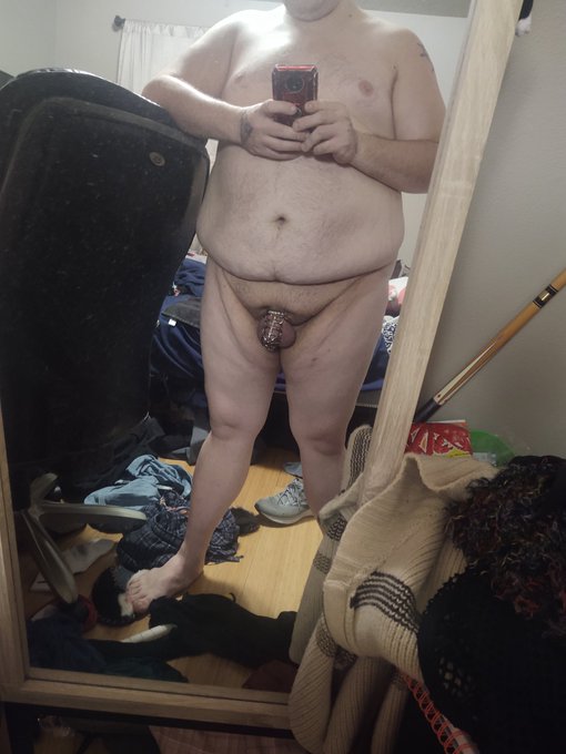 Finally got my first cage on. #nsfwtwt #enby #chubby #chasitycage #gooning #nsfw https://t.co/PNRSGu<a href="/tag/nsfwtwt"class="tags">#nsfwtwt</a><a href="/tag/enby"class="tags">#enby</a><a href="/tag/chubby"class="tags">#chubby</a><a href="/tag/nsfw"class="tags"><span>#nsfw</span></a><a href="/tag/gooning"class="tags"><span>#gooning</span></a><a href="/tag/chasitycage"class="tags"><span>#chasitycage</span></a>