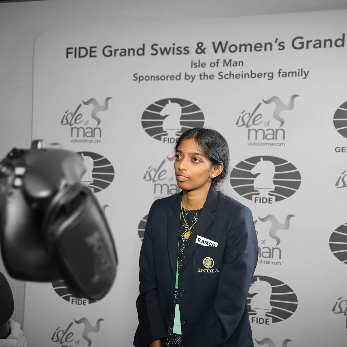 Won FIDE Women Grandswiss and Qualified to Candidates 2024!🇮🇳 Will be joining my brother in candidates:) @rpragchess Congrats @viditchess anna!! Great games!