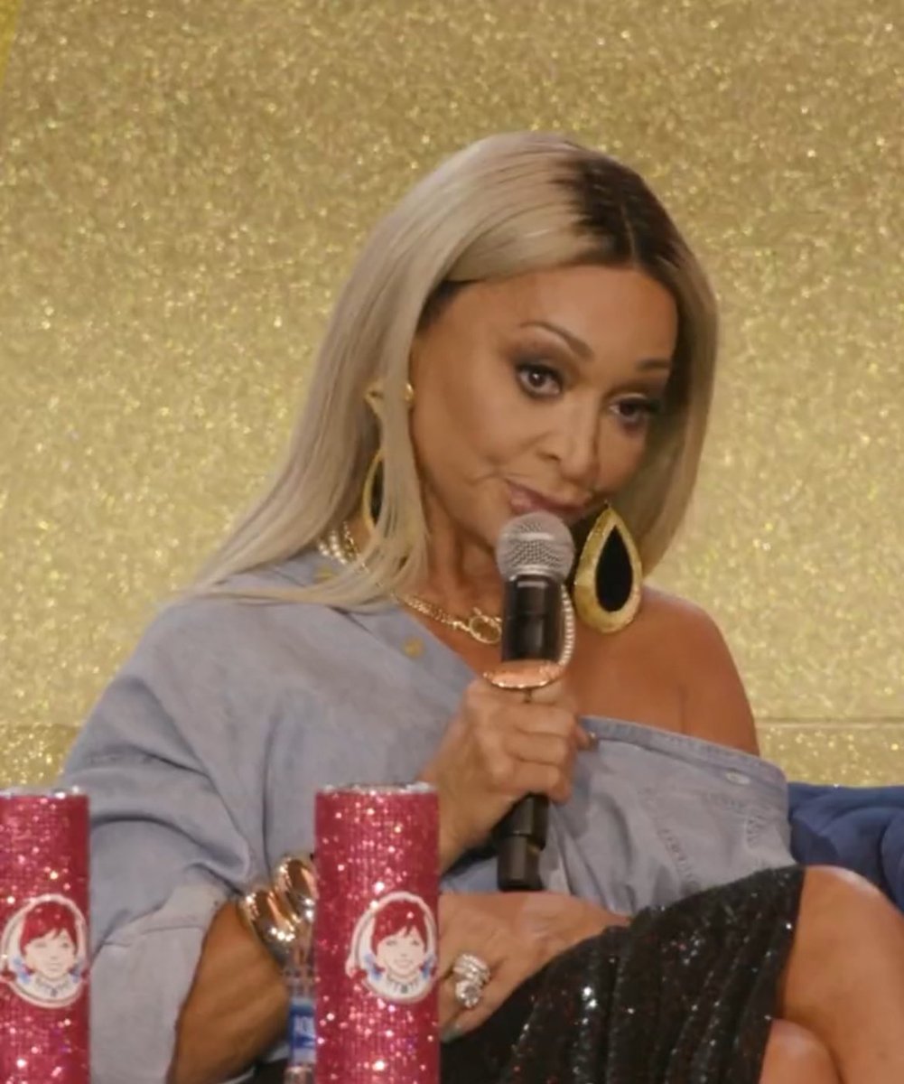 treeeyh's tweet photo. Now I know Cecile didn’t just say Dr.G leveled up?? …ok #Married2Med https://t.co/1x7Wgk6GNM