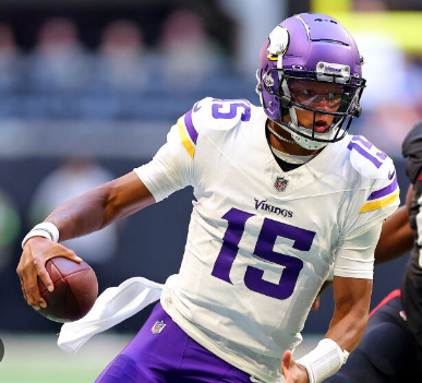 Minnyplug on TikTok tweet media