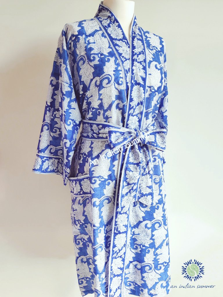 Our Kimono Robes are great for your travels! 💙 anindiansummer.co.uk/products/kimon…

#AnIndianSummerUK
#EarlyBiz #UKWeekendHour #UKGiftHour #UKGiftAM #SmartSocial #SundayFringe #WelshCraftHour #ShopIndie #UKCraftersHour #HandmadeHour #CraftBizParty #TheCraftersUK #MHHSBD #BelfastHour
