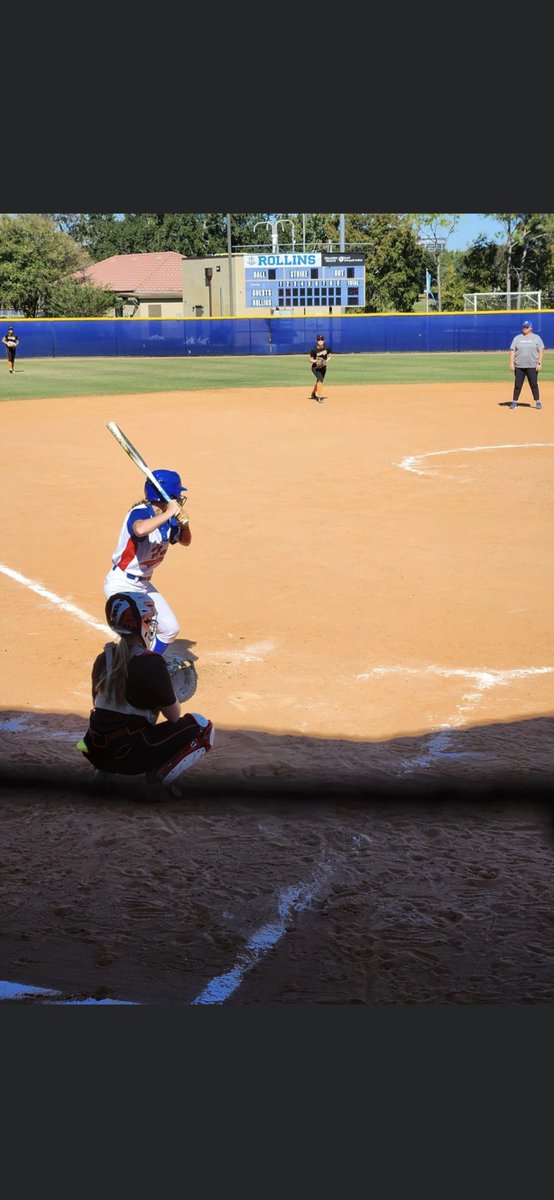 kaylins1313's tweet photo. Thanks for having us @RollinsSoftball! I had a great time today! #letsgo @SarasotaHeat18U https://t.co/VnsfQDdbfM