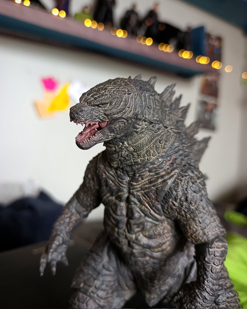 ElasToro7's tweet image. My new Custom repaint Hiya Toys Godzilla 2019