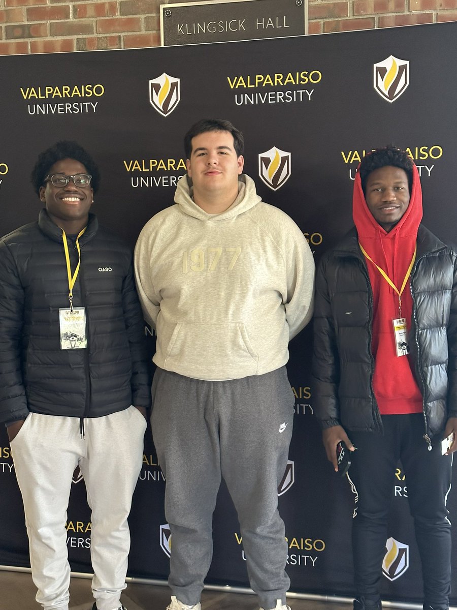 Thank you to <a href="/CoachJSmith91/">Jackson Smith</a> for inviting me out to the game yesterday, and being able to watch <a href="/valpoufootball/">Valpo Football</a> ring the bell!!
<a href="/CoachLFox/">Landon Fox</a> <a href="/CoachPrevost/">Andrew Prevost</a> 
<a href="/OLMafia/">OL MAFIA</a> <a href="/DeepDishFB/">DEEP DISH FOOTBALL</a> <a href="/EDGYTIM/">Timothy “EDGYTIM” OHalloran</a> <a href="/CoachBigPete/">Peter "Coach Big Pete" Leinweber</a> <a href="/PrepRedzoneIL/">Prep Redzone Illinois</a> 
<a href="/Brent89959563/">Coach Nance</a> <a href="/jamrockula/">Josh Mensch</a>